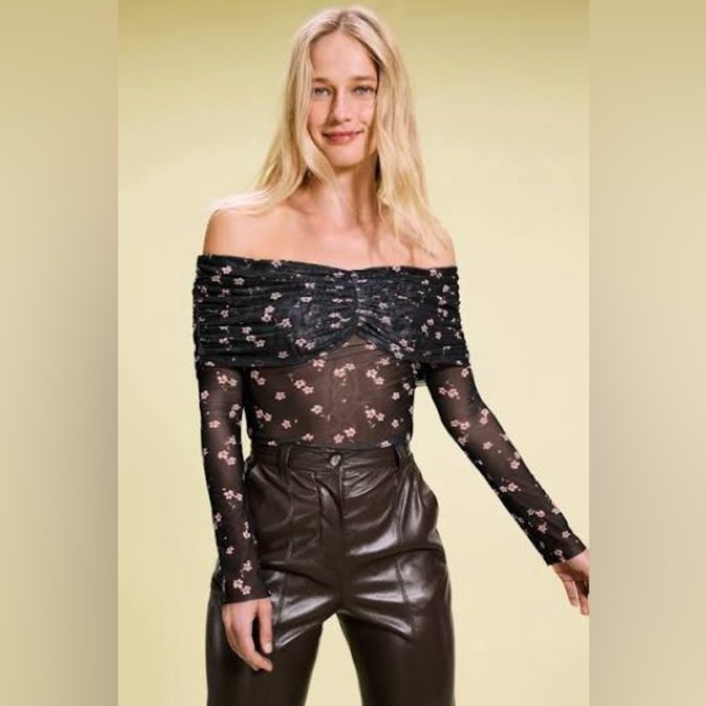 AFRM Lilith Ruched Top Off the Shoulder Black floral